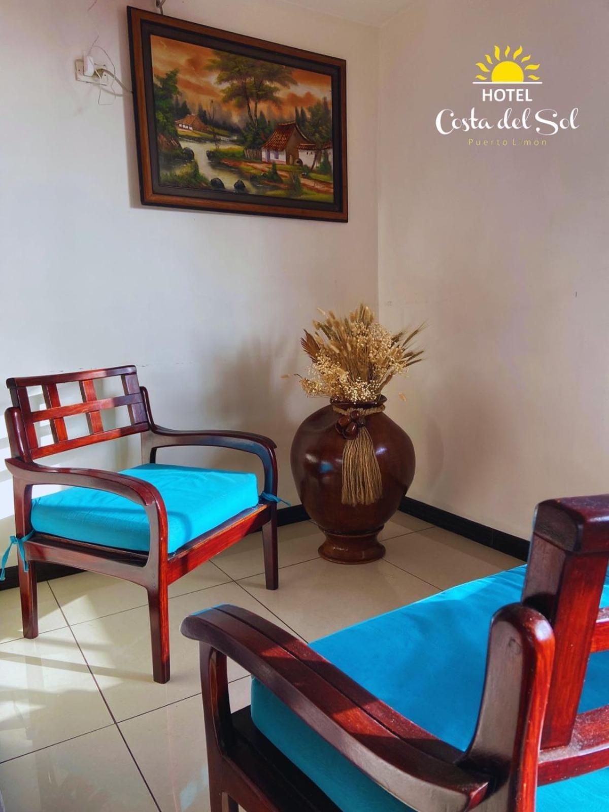 Hotel Costa Del Sol 푸에르토 리몬 외부 사진