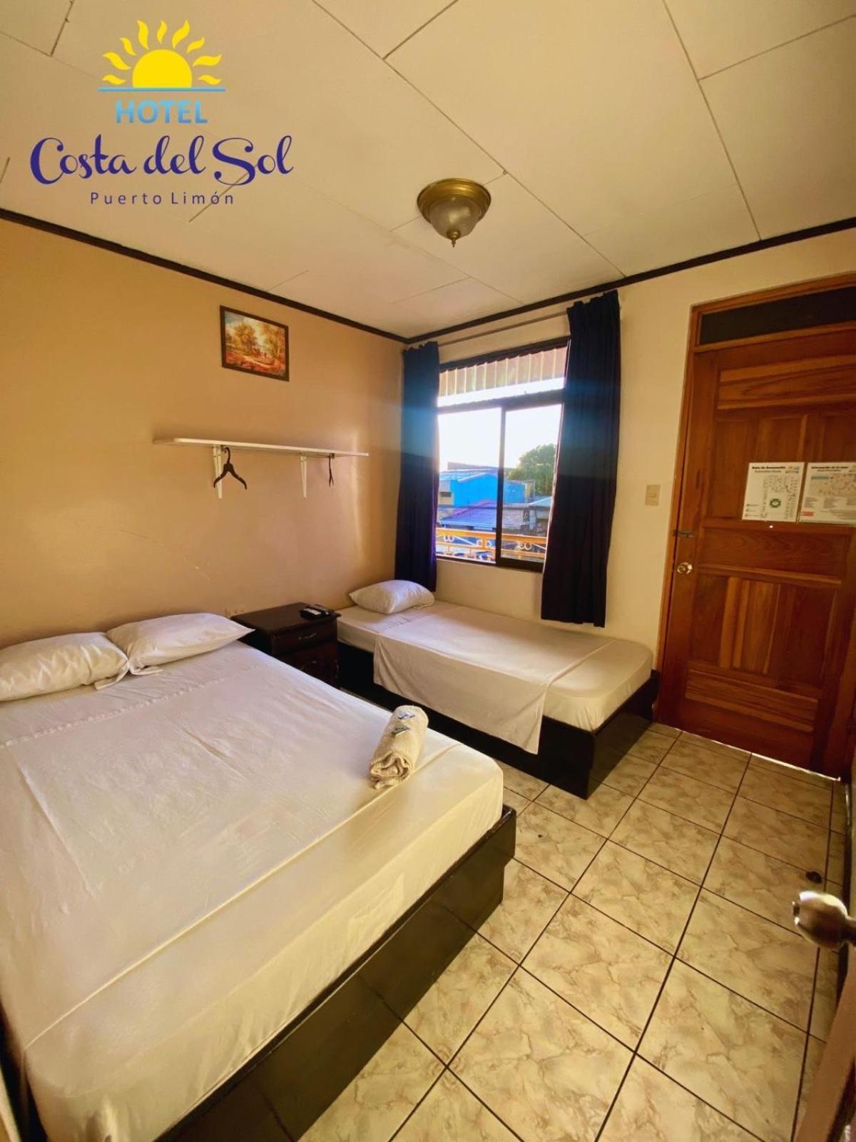 Hotel Costa Del Sol 푸에르토 리몬 외부 사진